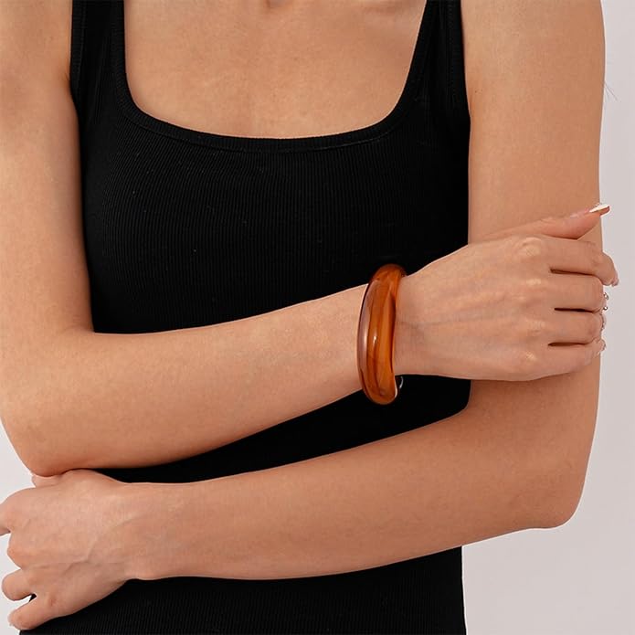 Chunky Acrylic Bracelet for Women,Vintage Candy Color Adjustable Bracelet Statement Irregular Geometry Wrist Bangle Classic Fashion Jewelry