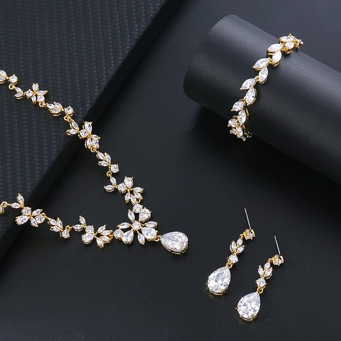 Bridal Wedding Jewelry CZ Set Marquise Teardrop Cubic Zirconia Pendant Necklace and Dangle Earring Bracelet Sets for Women