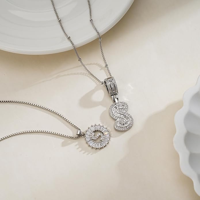 Initial Letter Necklace for Women 14k White Gold Silver Plated Dainty Necklaces Trendy Chunky Custom Layered Necklace Set Personalized Round Circle Zirconia A-Z Letter Chain Pendant Jewelry Gift
