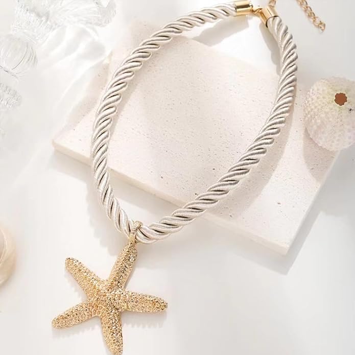 Gold Sea Shell Necklace Layered Charm Necklace for Women Boho Summer Seashell Beach Starfish Necklaces 14k Pearl Chain Surfer Jewelry Beach Vacation Essentials