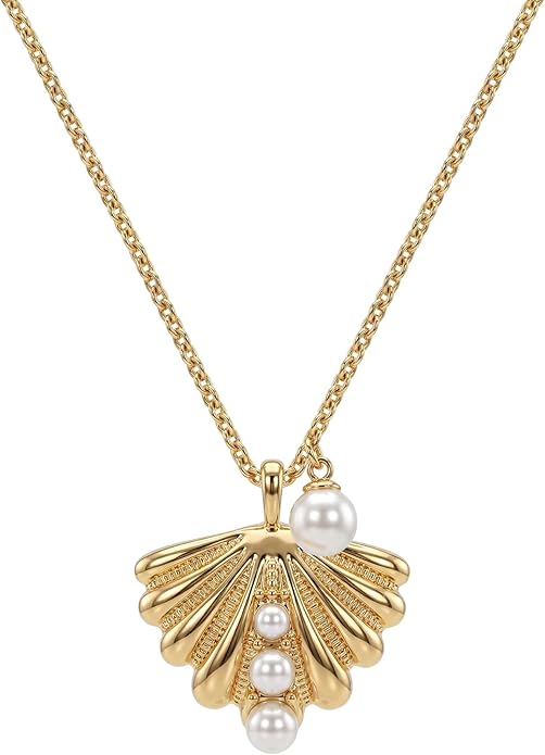 MEVECCO Dainty Gold Pendent Necklace for Women 18K Gold Plated Pearl CZ Starfish Seashell Conch Star Crab Boho Handmade Ocean Chain Necklace Summer Beach Jewelry Gift