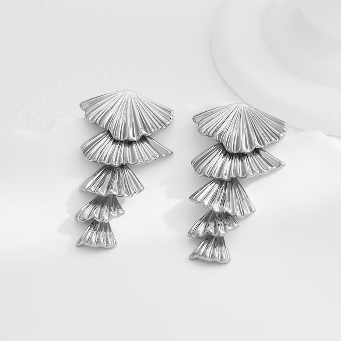 Gold/Silver Shell Dangle Earrings for Women Seashell Starfish Drop Dangle Earrings Beach Earrings Hypoallergenic Earrings Summer Jewelry