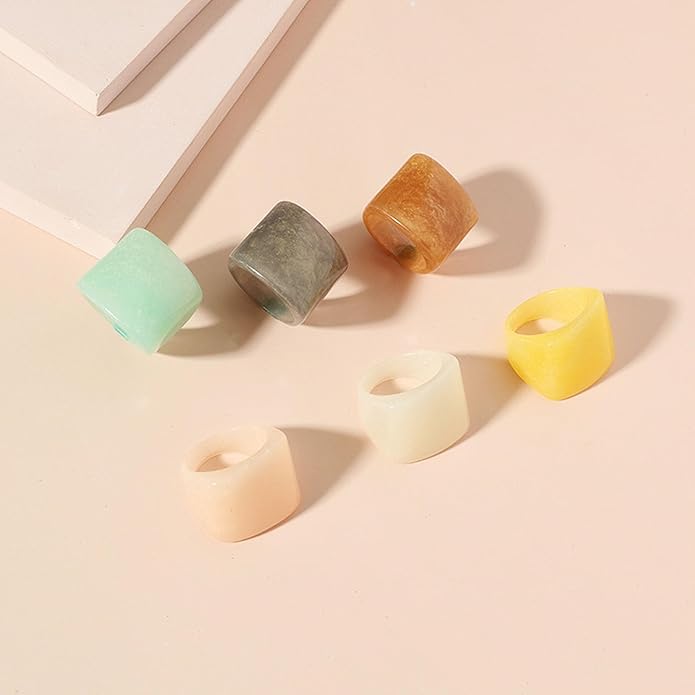 Multicolor Resin Chunky Rings for Women,Acrylic Plastic Rin Knuckle Finger Cute Trendy Aesthetic Y2k Statement Ring Vintage Simple Geometric Rings Jewelry