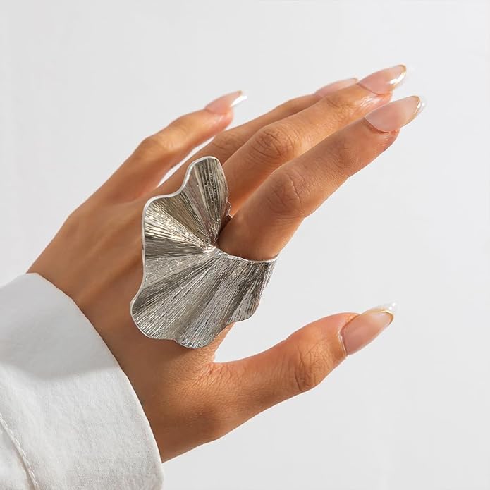 Chunky Gold Geometric Flower Knuckle Ring for Women Vintage Ginkgo Leaf Fan Shaped Finger Rings Boho Large Statement Jewelry Floral Petal Accessories