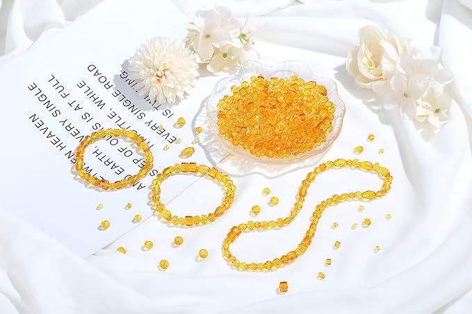 LAIDANLA 800PCS Glass Beads Yellow Color Crystal Beads Assorted Crystal Beads with Container Box for DIY Necklace Bracelet Earring Jewelry Making