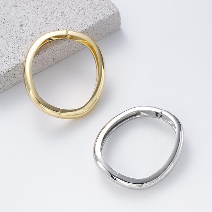 2pcs Gold Bangle Bracelets for Women, Trendy Hinged Cuff Open Wide Chunky Gold Bracelet Stack Arm Cuff Jewelry for Women