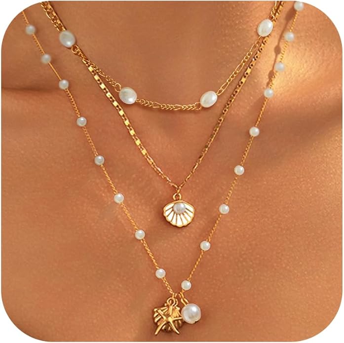 Gold Sea Shell Necklace Layered Charm Necklace for Women Boho Summer Seashell Beach Starfish Necklaces 14k Pearl Chain Surfer Jewelry Beach Vacation Essentials