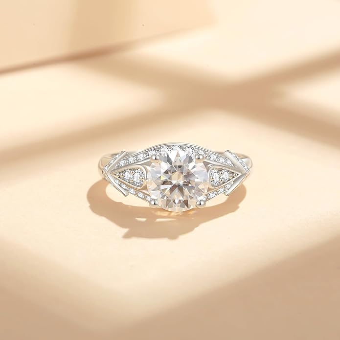 Moissanite Engagement Rings for Women,D Color VVS1 Round Cut Moissanite Ring 925 Sterling Silver Promise Rings for Her