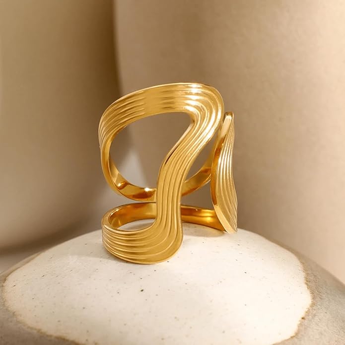 Chunky Rings For Women, Gold Silver Thumb Ring Asymmetrical Wavy Curve Ring Adjustable Non Tarnish Dainty Stainless Steel New Year Anniversary Birthday Jewelry Gift