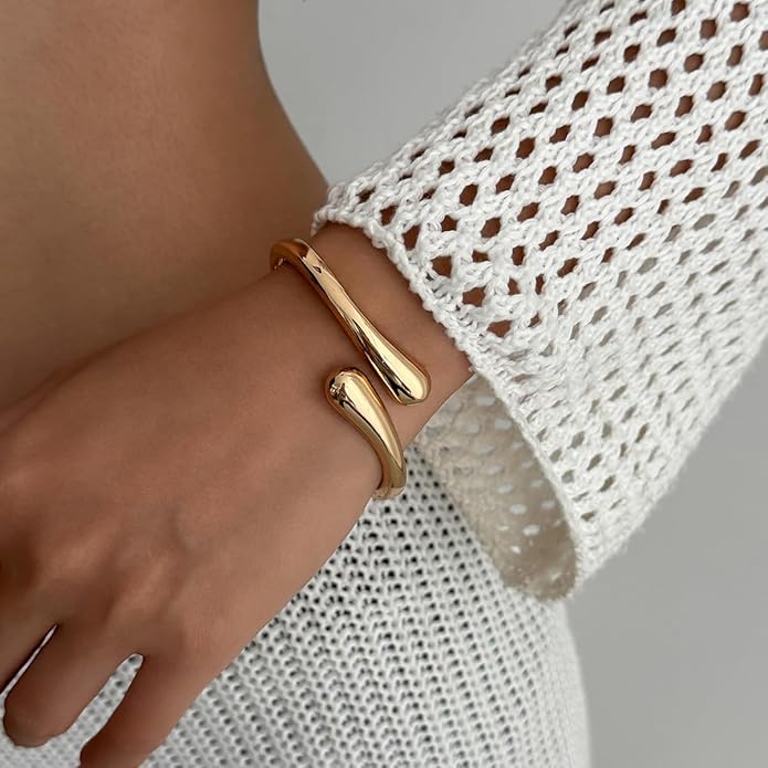 Chunky Gold/Silver Gold Cuff Bangle Bracelets for Women Trendy Hinged Cuff Open Wide Chunky Gold Bracelet Minimalist Bangle Jewelry Gift
