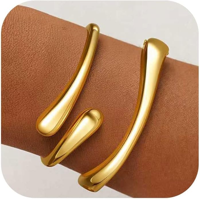Gold Bracelets for Women Trendy, 18K Gold Plated Bangle Bracelet Set Chunky Twist Cuff Gold Bracelet Non Tarnish Waterproof Jewelry Gifts for Women