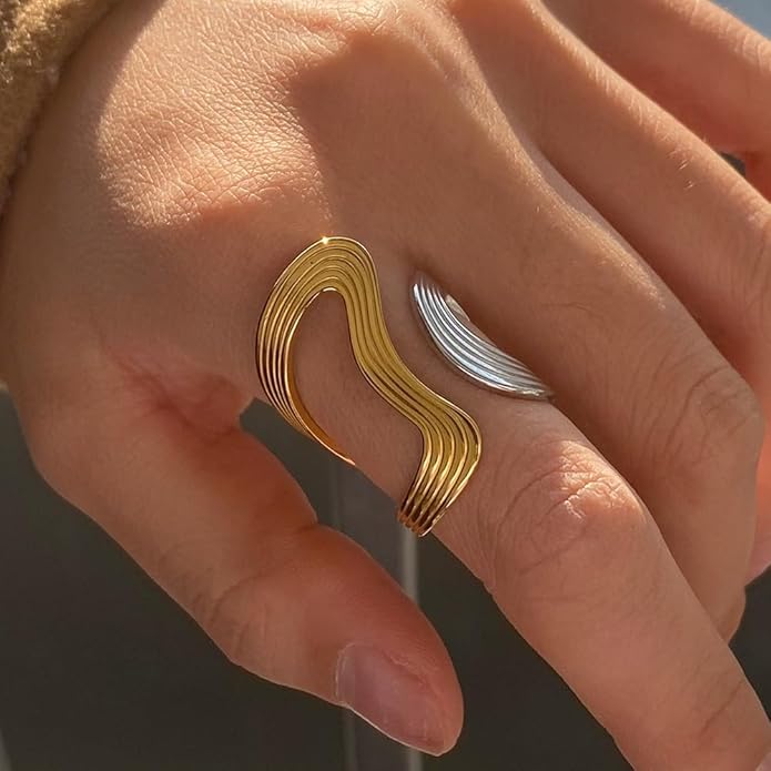 Chunky Rings For Women, Gold Silver Thumb Ring Asymmetrical Wavy Curve Ring Adjustable Non Tarnish Dainty Stainless Steel New Year Anniversary Birthday Jewelry Gift
