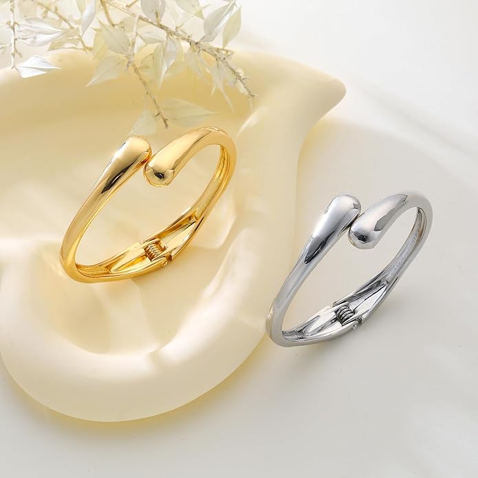 2pcs Gold Bangle Bracelets for Women, Trendy Hinged Cuff Open Wide Chunky Gold Bracelet Stack Arm Cuff Jewelry for Women