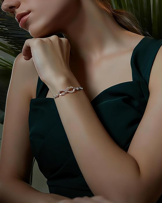 EleShow Moissanite Infinity Bracelet for Mom, 925 Sterling Silver Bracelet for Women, Hypoallergenic Jewelry Gift for Mom from Daughter, Son for Birthday, Valentine's Day