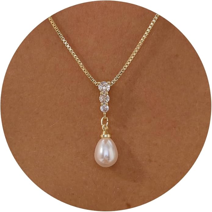 Pearl Necklaces for Women-14k Gold Plated Layered-Single Pearl Necklace Simple Pearl Choker Necklaces for Women Trendy Cute Gold Necklace Jewelry for Women Gifts