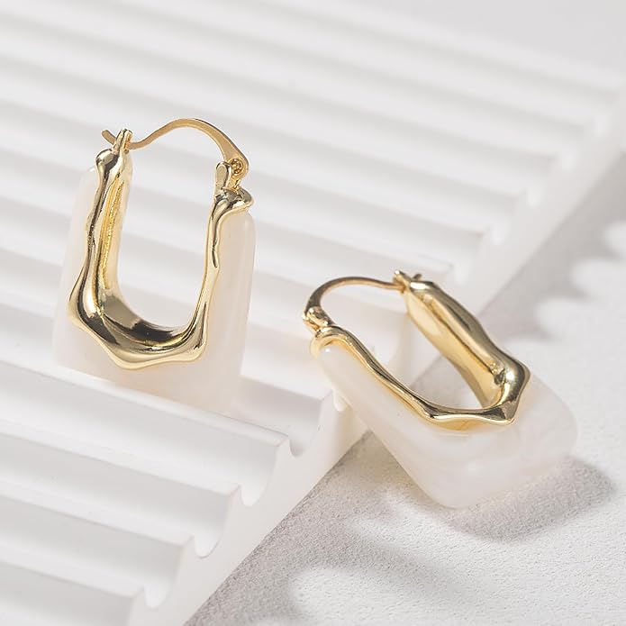 Acrylic Hoop Earrings Chunky Huggie Statement Vintage Earrings Cute Resin Drop Earring Trendy Jewelry Gifts for Women