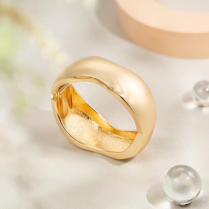 HZMAN Chunky Gold Cuff Bracelets for Women Thick Wide Bangle Bracelet Hammered Open Hinge Wrist Cuff Bracelet Jewelry Gift