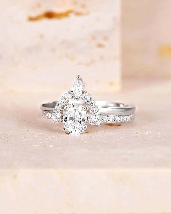 TIGRADE 1.5CT Bridal Ring Sets Oval Cut Cubic Zirconia Wedding Band Curved CZ Engagement Stackable Rings for Women Size 3-12
