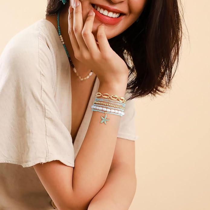 Shell Bracelet Seashell Boho Beaded Stretch Bracelets for Women Summer Beach Bracelets Starfish Charm Bracelet Stackable Gold Plated Bracelets Set for Women