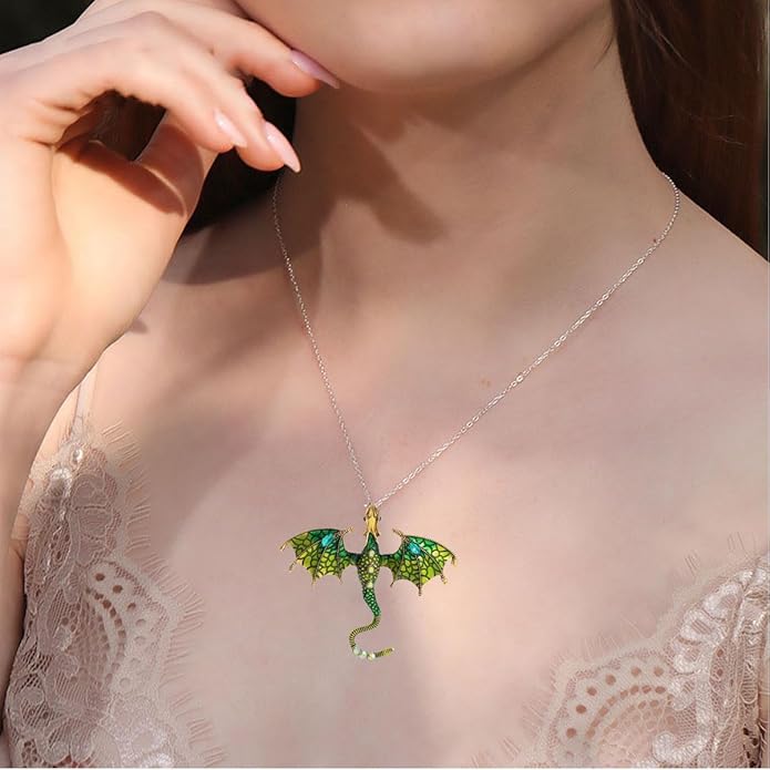 Rrdaily Gothic Dragon Necklace Crystal Enamel Dragon Pendant Necklace Vintage Dragon Animal Necklace Cartoon Flying Dragon Necklace Festival Birthday Jewelry for Men and Women