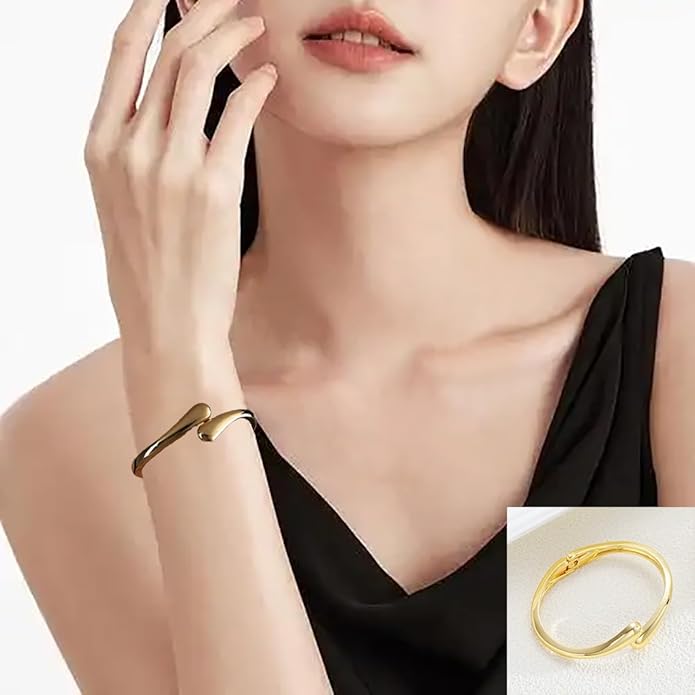 Gold Bracelets for Women Trendy Adjustable Gold Plated Cuff Bangle Bracelets Bold and Beautiful Wide Chunky Gold Bracelet Minimalist Bangle Jewelry for Women