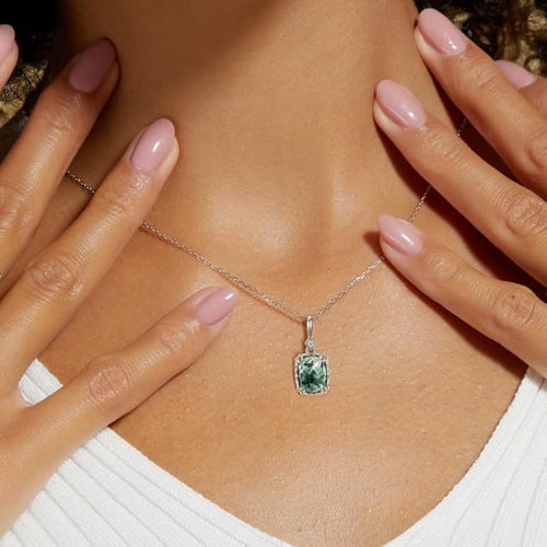 14K Gold Geometric Teardrop Moss Agate Pendant, Vintage Style Collarbone Necklace, Artisan-Crafted Fine Jewelry for Everyday Wear