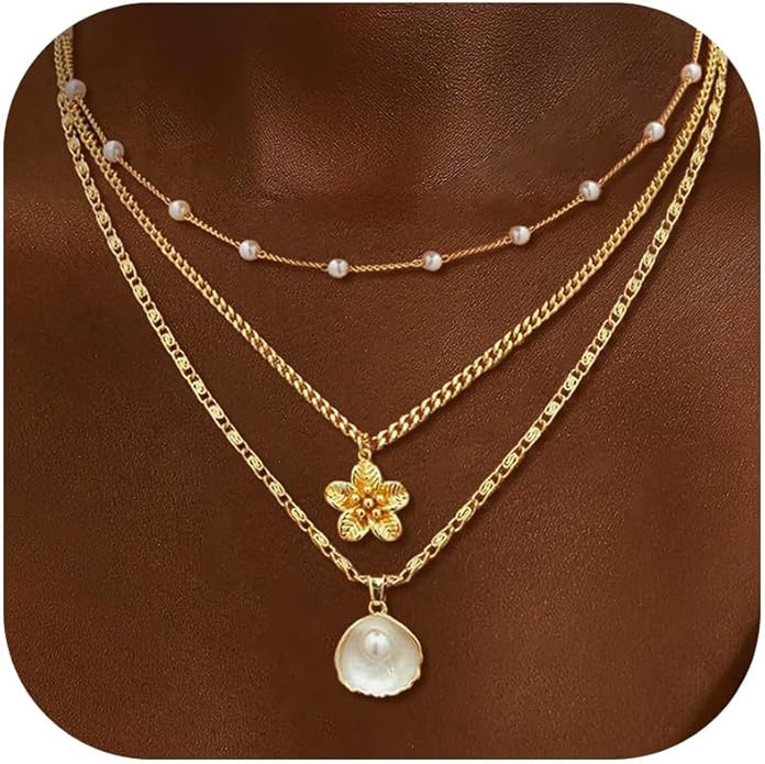 Gold Sea Shell Necklace Layered Charm Necklace for Women Boho Summer Seashell Beach Starfish Necklaces 14k Pearl Chain Surfer Jewelry Beach Vacation Essentials