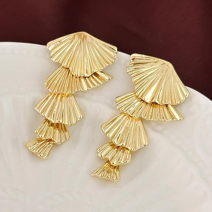 Seashell Starfish Earrings Beach Jewelry for Women Pearl Drop Shell Earrings Ocean Beachy Fashion Accessories Womens Summer Outfits 2026 Tropical Vacation Outfits Beach Vacation Clothes Dresses