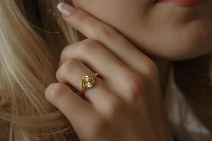Elegant 18K Gold Plated Stainless Steel Ring – Fine Metal-Plated Jewelry with Durable, Scratch-Resistant Design for Daily Wear & Special Occasions