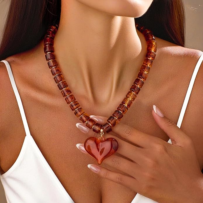 Large Acrylic Heart Necklaces for Women Chunky Puffy Heart Pendant Necklace Exaggerated Statement Love Beaded Choker Necklace Jewelry