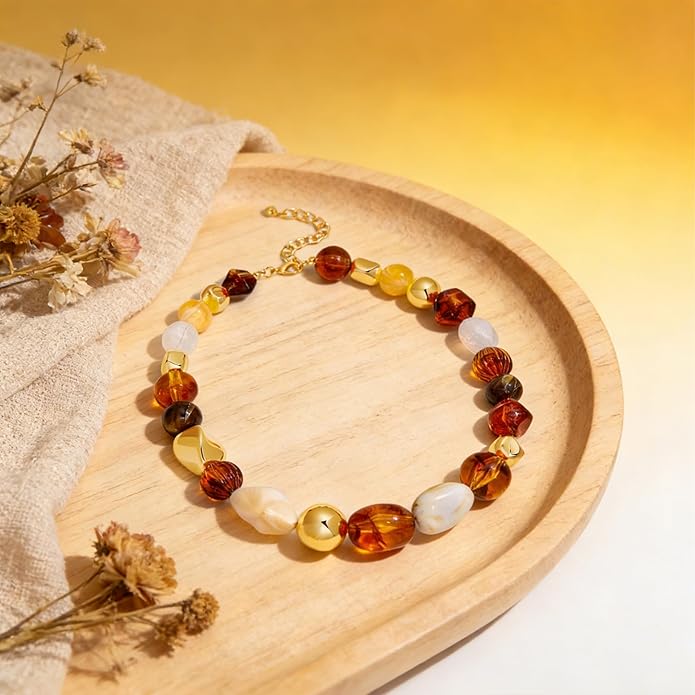 Chunky Beaded Necklace For Women Vintage Resin Bead Statement Necklace Adjustable Amber Stone Necklaces Hypoallergenic Boho Jewelry Gift