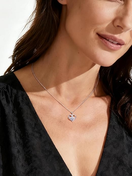 NORBU Moissanite Necklace for Women, 1 CT D Color VVS1 Clarity Round Cut, 925 Sterling Silver Heart Necklace with 18K White Gold Plated, Jewelry Gift for Wedding Anniversary Birthday Christmas Valentine's Day