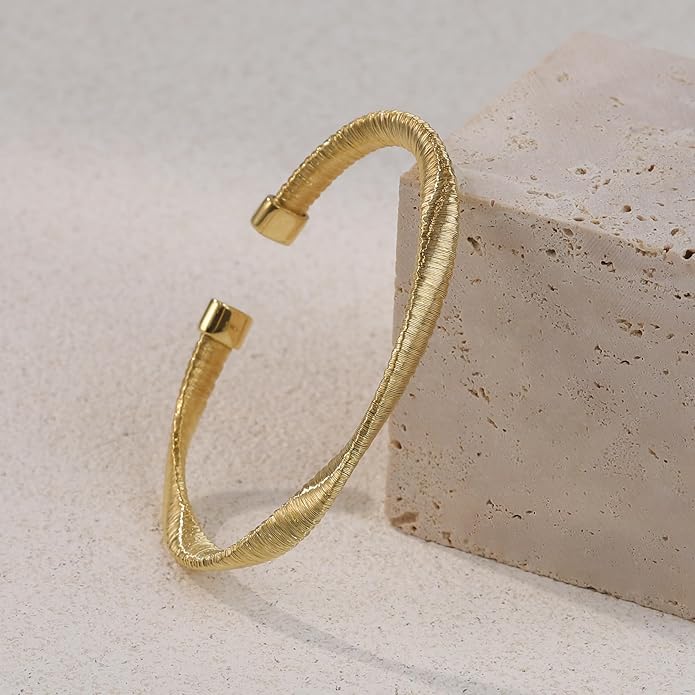 Cuffs Bracelet for Women Minimalist Gold Coil Craft Cuff Bracelet Italian Coil Craft Handmade Jewelry Christama Birtherday Gift