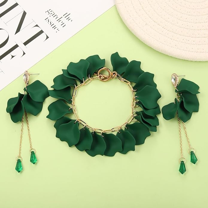 Flower Petal Necklace Earrings Set Layered Statement Beaded Jewelry Set for Women Summer Necklace Earrings
