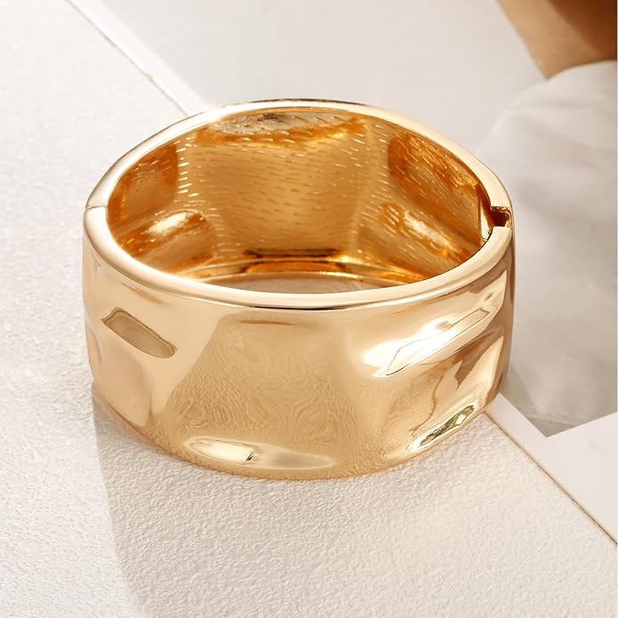 Golden Polished Chunky Twisted Hinged Waterdrop Bangle Bracelet for Women Spiraled Oval Bangle Bracelet