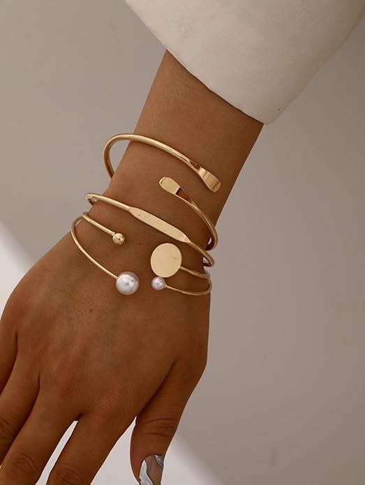 ÌF ME Gold Bangle Bracelets for Women, Indian Bangles Stackable Set, Multi Layer Textured 14K Gold Plated Chunky Bracelets Boho Jewelrys Set