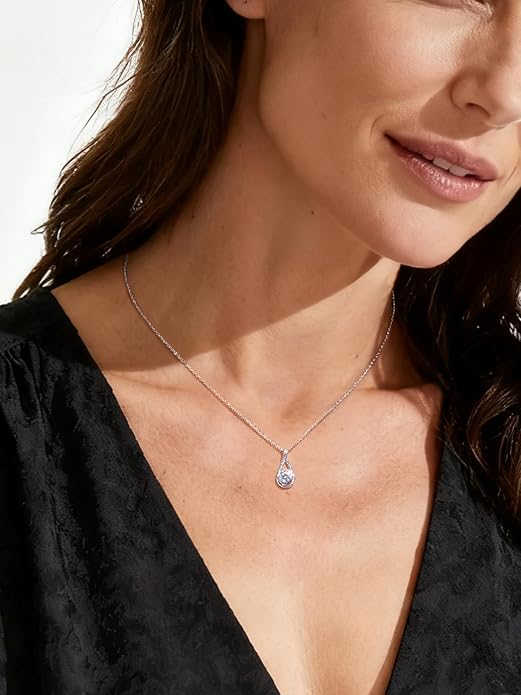 NORBU Moissanite Necklace for Women, 1 CT D Color VVS1 Clarity Round Cut, 925 Sterling Silver Heart Necklace with 18K White Gold Plated, Jewelry Gift for Wedding Anniversary Birthday Christmas Valentine's Day