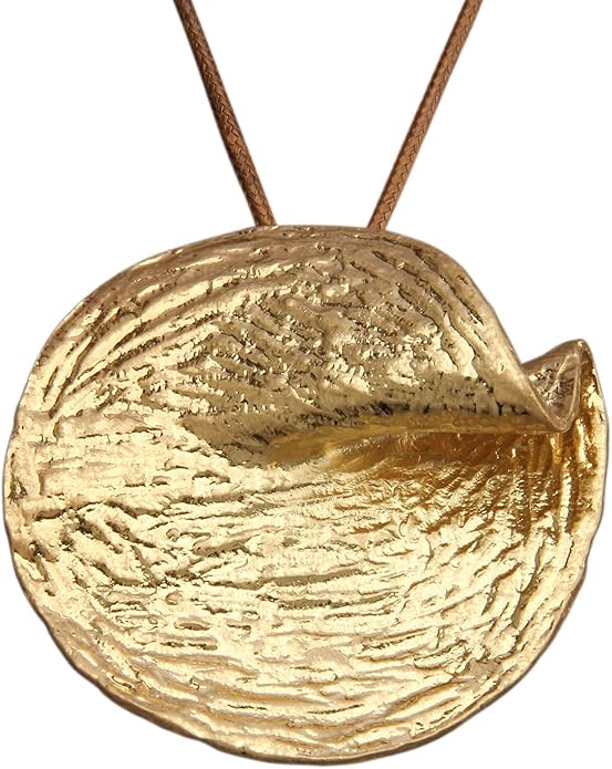 GelConnie Leather Necklace for Women Large Pendant Long Brown Necklace Circle Leather Choker Vintage Sweater Necklace Gold Chunky Boho Necklaces for Women