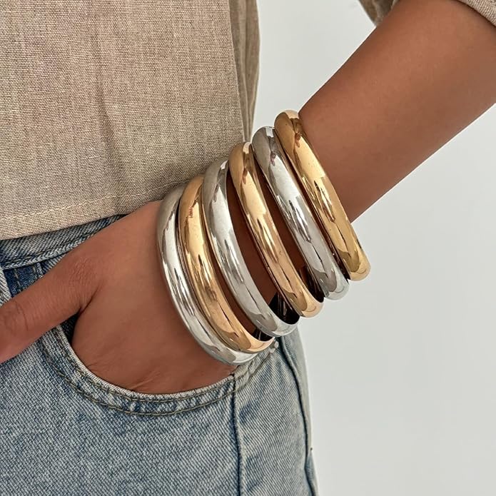 YEEZII Gold Bangle Bracelets for Women, 7Pcs 14K Gold Plated Boho Indian Multi Stackable Textured Bracelets, Chunky Bangles Set for Women Jewelry Gifts