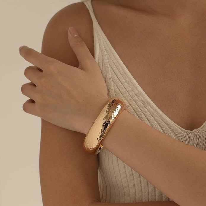 Chunky Gold Bangles Bracelet for Women Trendy Statement Bracelet Dainty Charm Gold Valentine's Day Gift Jewelry for Her