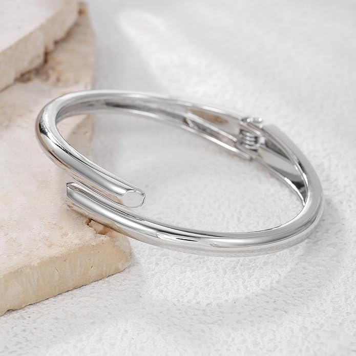 Chunky Gold/Silver Gold Cuff Bangle Bracelets for Women Trendy Hinged Cuff Open Wide Chunky Gold Bracelet Minimalist Bangle Jewelry Gift