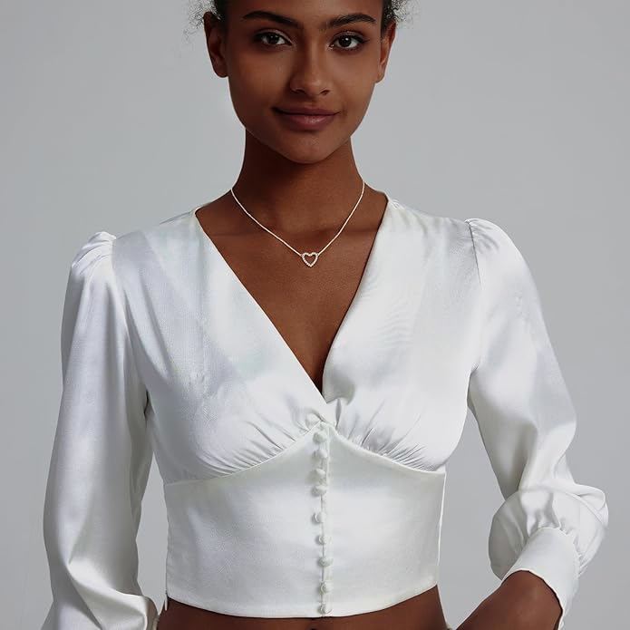 Cute Heart Necklace for Women Gold/Silver Plated Heart Pendant Choker Necklaces Tendy Love Heart Chain Necklace Dainty Gold/Silver Necklace Jewelry Gifts for Women