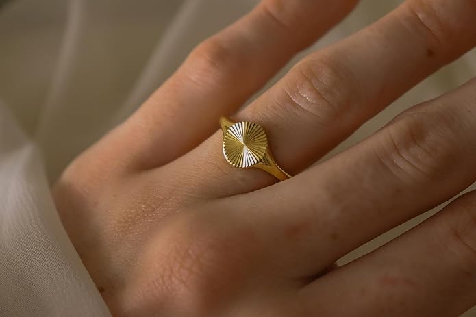 Elegant 18K Gold Plated Stainless Steel Ring – Fine Metal-Plated Jewelry with Durable, Scratch-Resistant Design for Daily Wear & Special Occasions