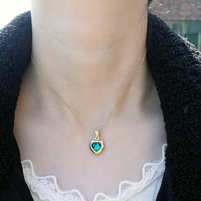 Cute Gold Heart Necklace for Women,18k Gold Plated Cubic Zirconia Charm Necklaces,Stainless Steel Women's Heart Stone Pendant Necklace for Women,16-18 Inches Adjustable Chain,Trendy Jewelry Gifts
