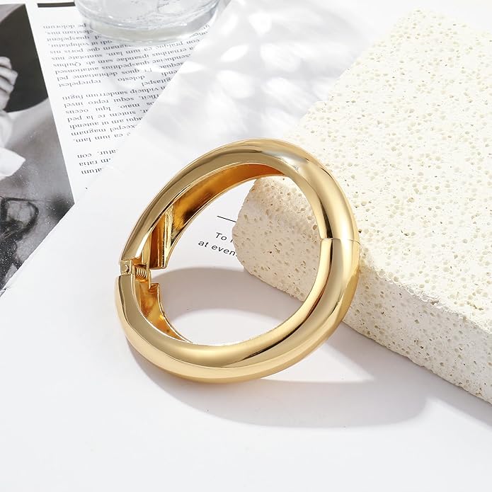 2Pcs Bangle Bracelets for Women Gold Arm Cuff 14k Gold Plated Chunky Gold Bangle Set Hinged Cuff Bracelets Trendy Arm Cuff Jewelry for Women