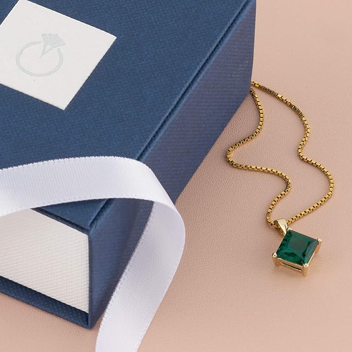 PEORA 14K Yellow Gold Created Emerald Pendant for Women, Classic Solitaire, 2.25 Carats Princess Cut 8mm AAA Grade, Green Emerald Jewelry, May Birthstone, Gifts for Birthday, Anniversary, Wedding