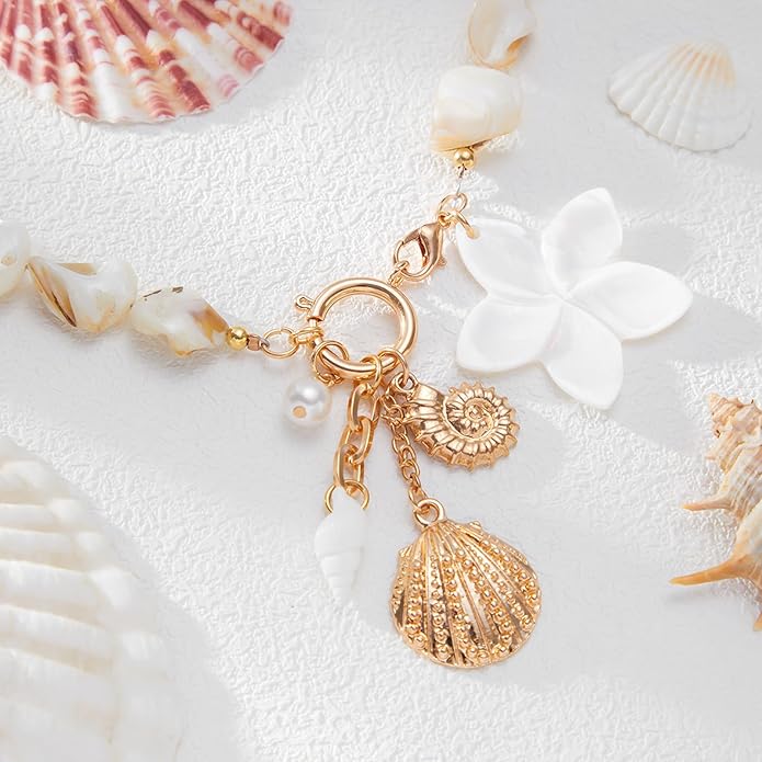 Gold Sea Shell Necklace Layered Charm Necklace for Women Boho Summer Seashell Beach Starfish Necklaces 14k Pearl Chain Surfer Jewelry Beach Vacation Essentials