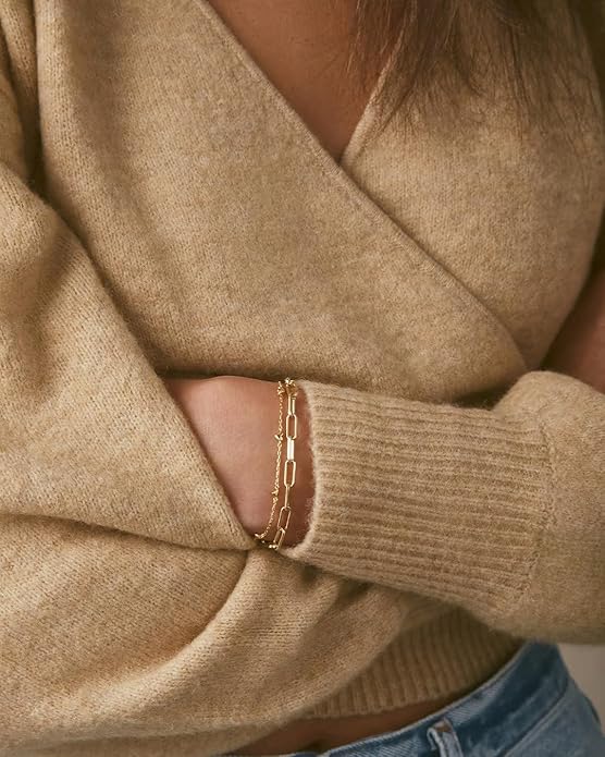 gorjana - Amour Bracelet 6 1/2" to 7" - 18k Gold Plated Brass - Layering with Other Jewelry - Elegant and Romantic Design - Adjustable for Perfect Fit - Ideal for Gifting Occasions