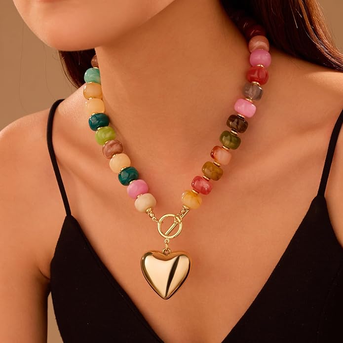 GZQ Chunky Gold Heart Necklace for Women, Acrylic Beaded Chain with Puff Heart Adjustable Clasp, Perfect for Daily Wear Party Date Streetwear Outfits Fashion Jewelry Gift