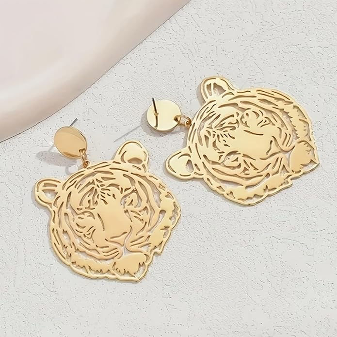 WCRAZYE Tiger Head Earrings for Women, Lightweight Gold, Football Team Spirit Mascot, Animal Inspired Game Day Jewelry